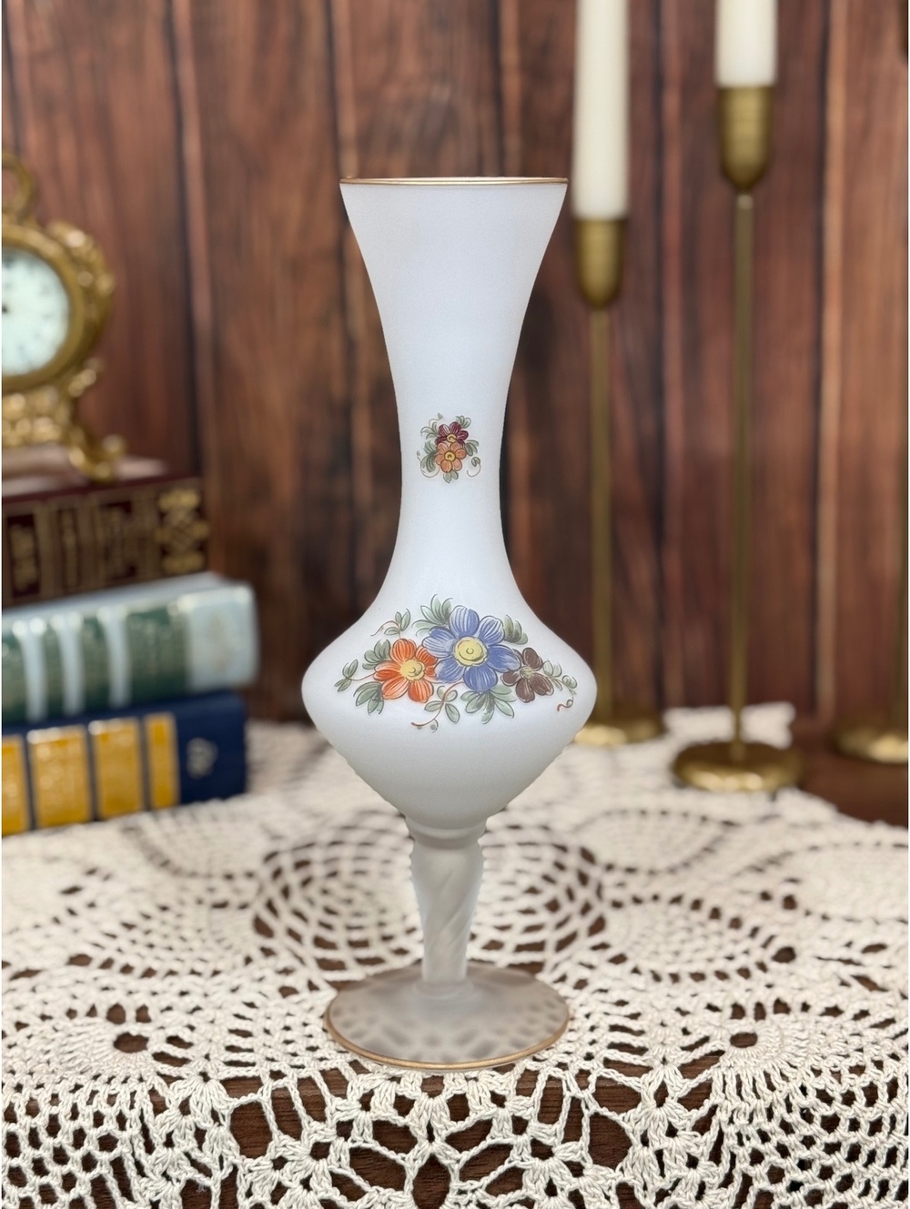 Italian Norleans Style Satin Glass Floral Bud Vase Twisted Stem 10”